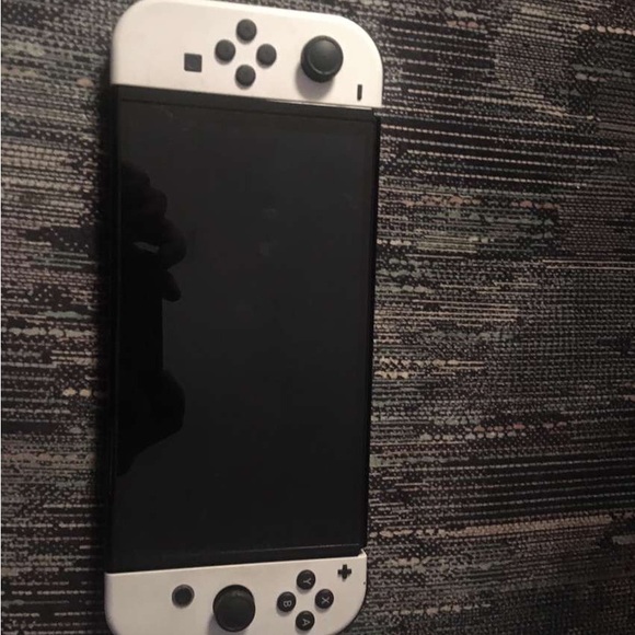 I don’t play with it that much. Don’t have time for it. - Picture 1 of 5